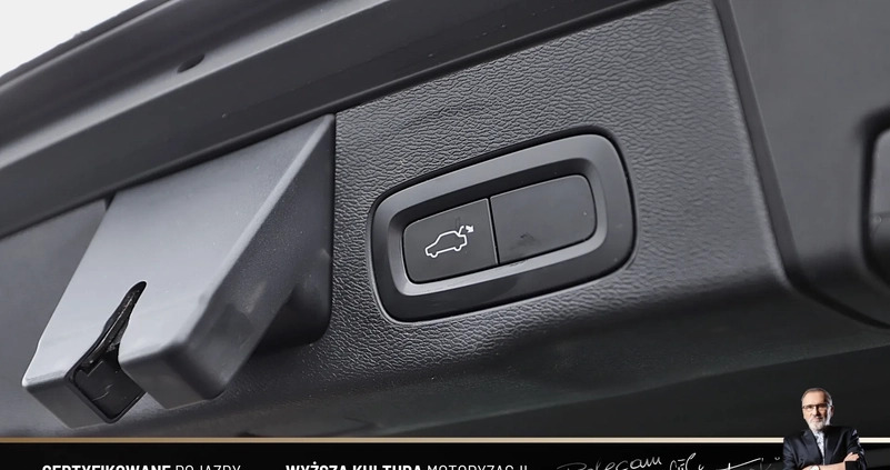 Volvo XC 60 cena 119998 przebieg: 148008, rok produkcji 2018 z Lębork małe 529